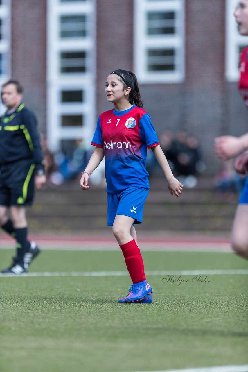 Bild 173 - wCJ Walddoerfer 2 - VfL Pinneberg 2 : Ergebnis: 7:0